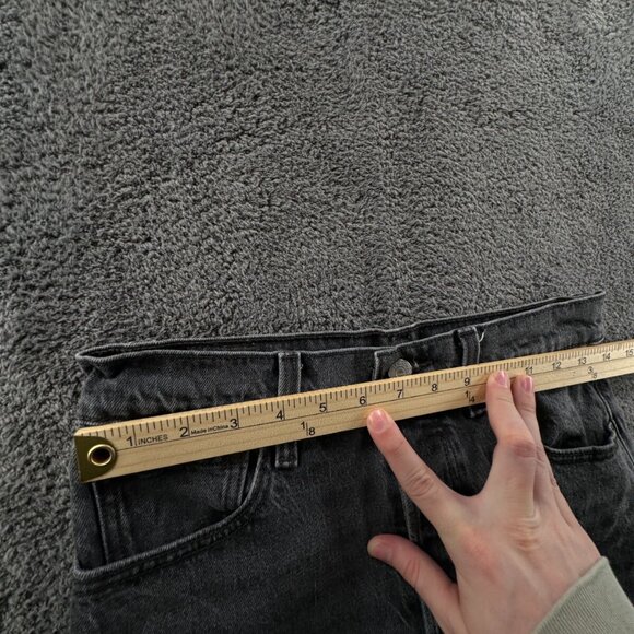 Levi’s PREMIUM RIBCAGE FLARE Button Fly BIG E Frayed Hem Jeans Size 28 Charcoal - Picture 15 of 16